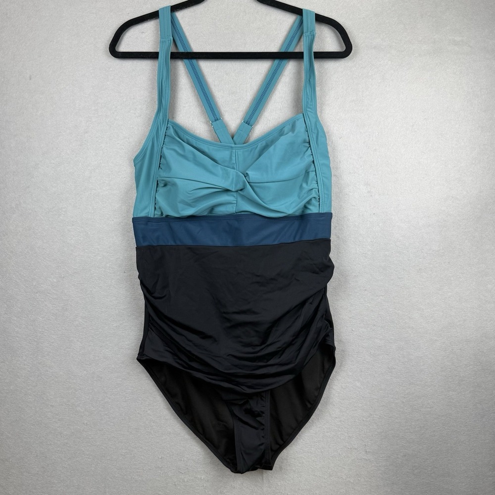 NWT Bloomchic 18 20 2X Colorblock Twist Front Ruched One Piece Swimsuit Teal
